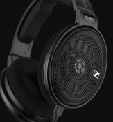 HD 660 S